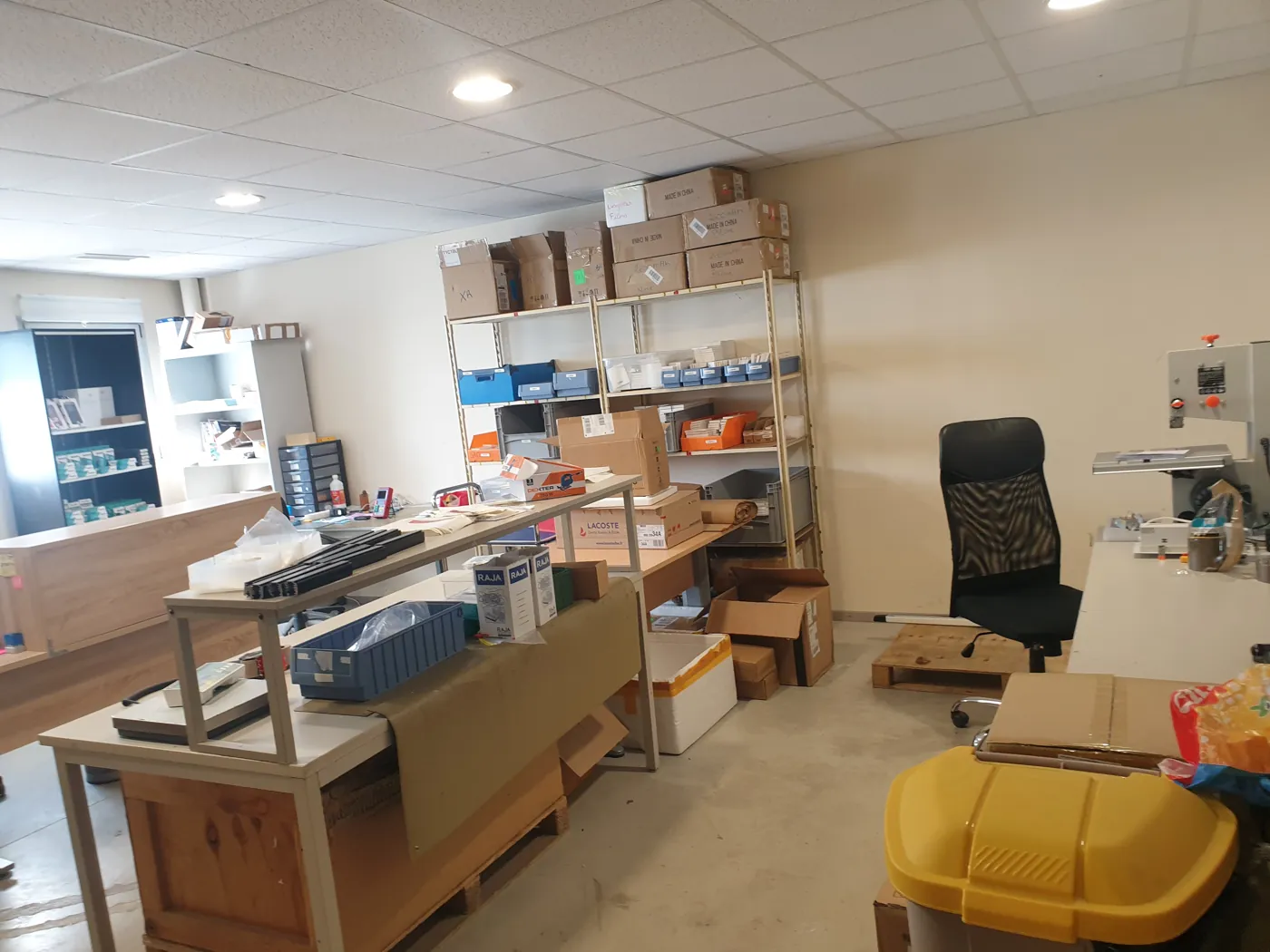 Bureau aménagé du local Camargue 4, Garosud Montpellier Bureau aménagé du local Camargue 4, Garosud Montpellier